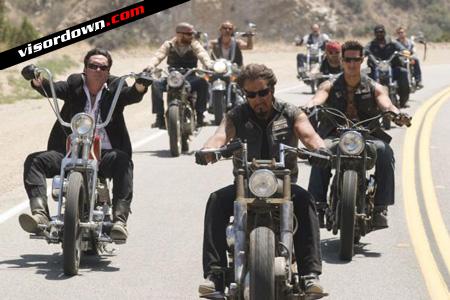 Honda unveil robots that work in pairs